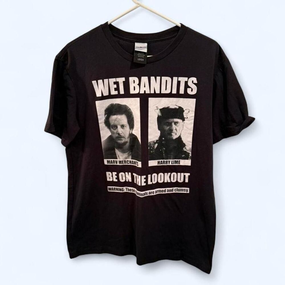 Home Alone black Wet Bandits tee, Size L